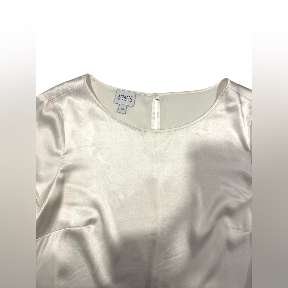 Armani Collezioni Silk Satin Stretch Ivory Short Sleeve Blouse sz 40 Classy - Picture 10 of 13